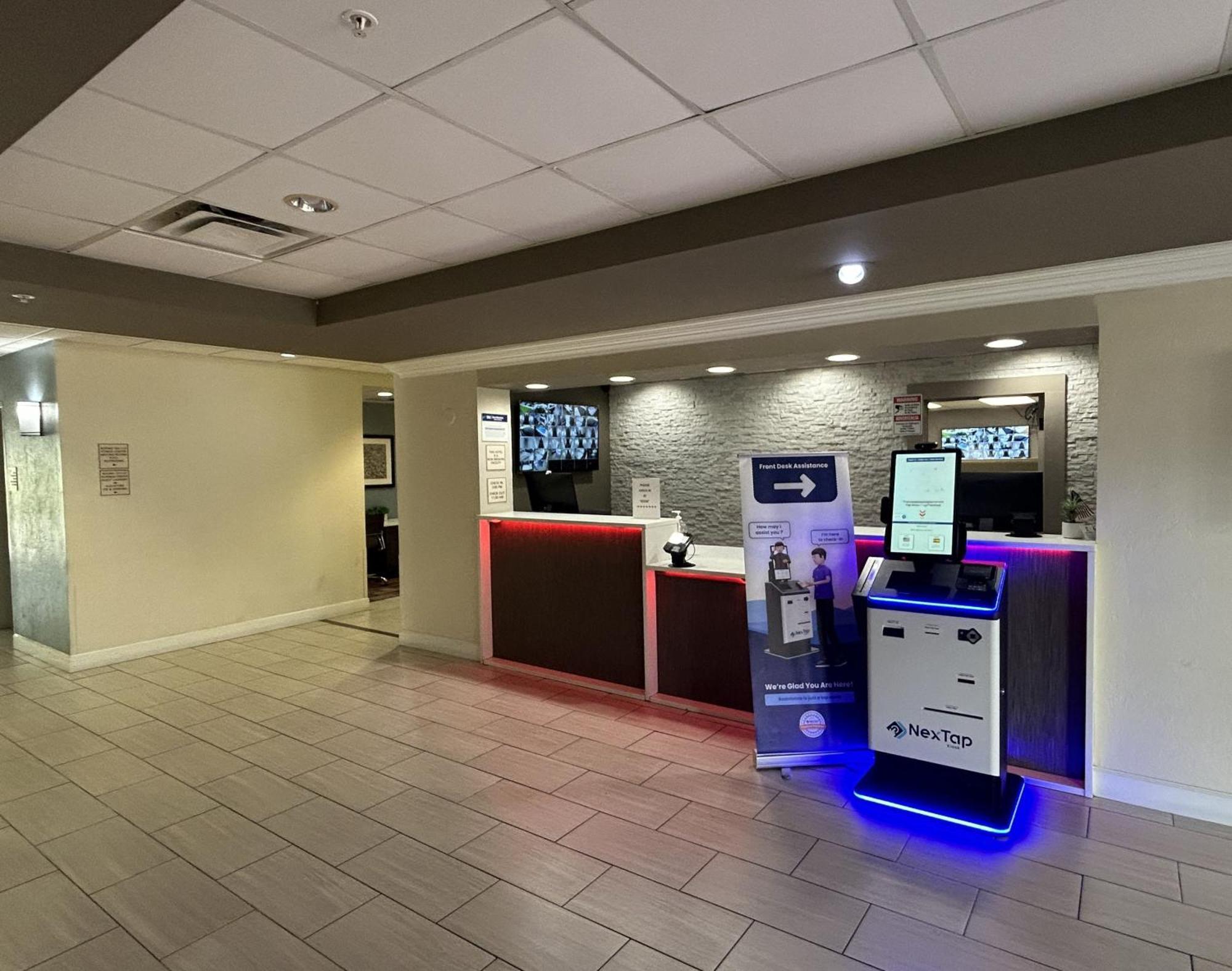Hotel Western Airport 3*